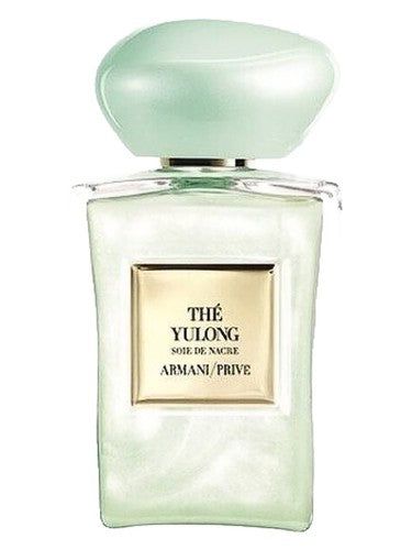 Giorgio Armani Thé Yulong Soie de Nacre fragrance bottle