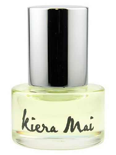 Kiera Mai Amour de Mai fragrance bottle