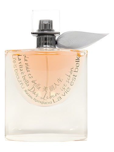 Lancôme La Vie Est Belle Christmas Edition fragrance bottle
