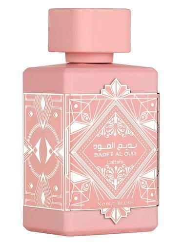 Lattafa Perfumes Noble Blush fragrance bottle