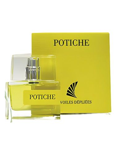 Les Voiles Depliees Potiche fragrance bottle