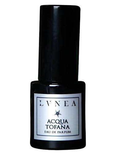 Lvnea Acqua Tofana fragrance bottle