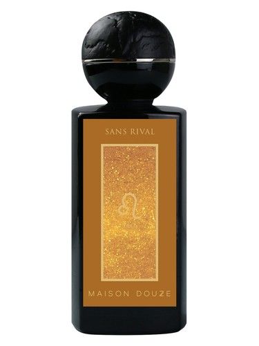Maison Douze Sans Rival Leo fragrance bottle