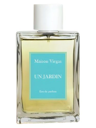 Maison Viegas Un Jardin fragrance bottle