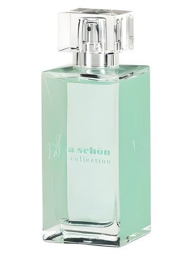 Mila Schön '80 fragrance bottle