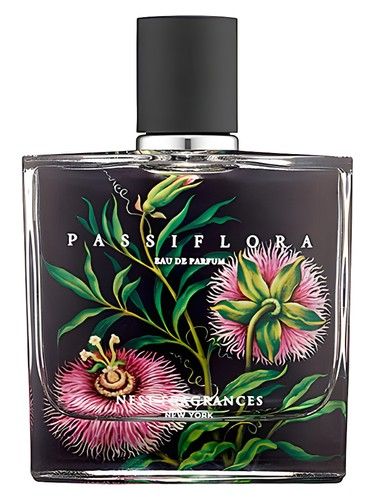 Nest Passiflora fragrance bottle