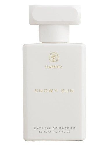 Oakcha Snowy Sun fragrance bottle