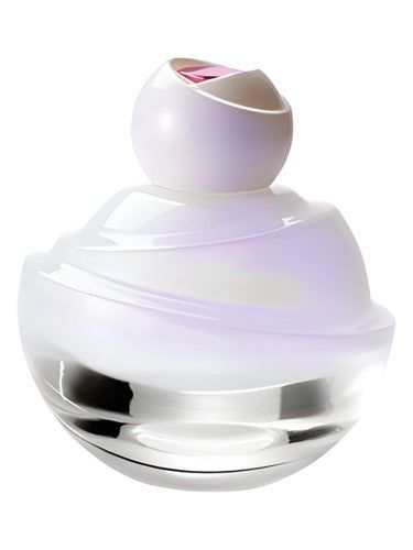 Oriflame Dancing Lady fragrance bottle