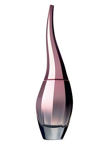 Oriflame Enigma Dare to Dream fragrance bottle