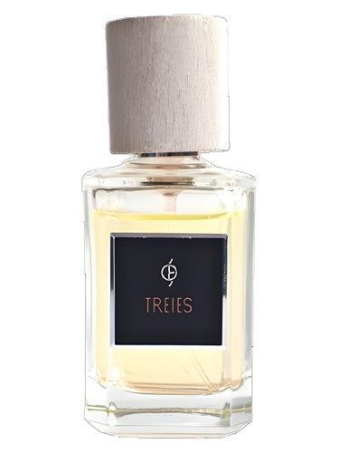 Quearmé Treies fragrance bottle