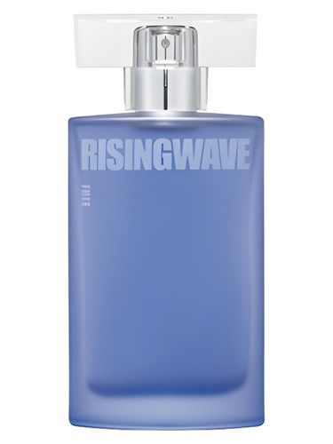 RisingWave Free Ocean Berry fragrance bottle