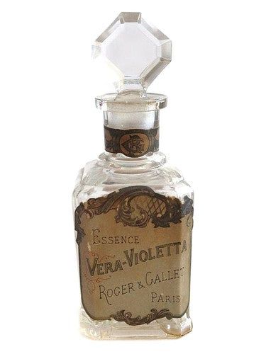 Roger & Gallet Vera Violetta fragrance bottle