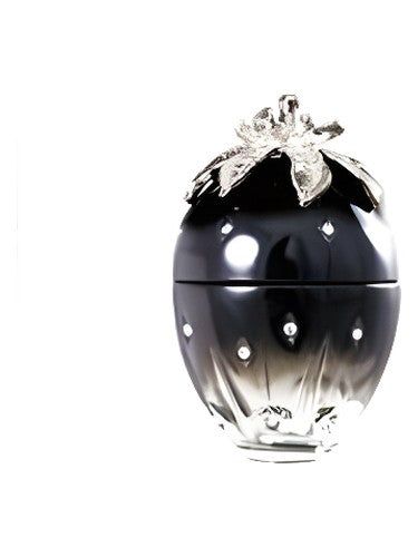 S. Cute Love Berry Black fragrance bottle