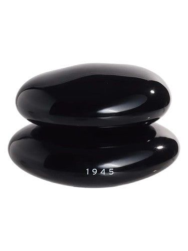 Sholayered Black fragrance bottle