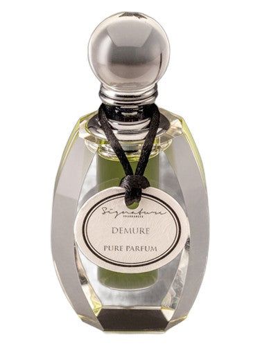Signature Fragrances Demure fragrance bottle