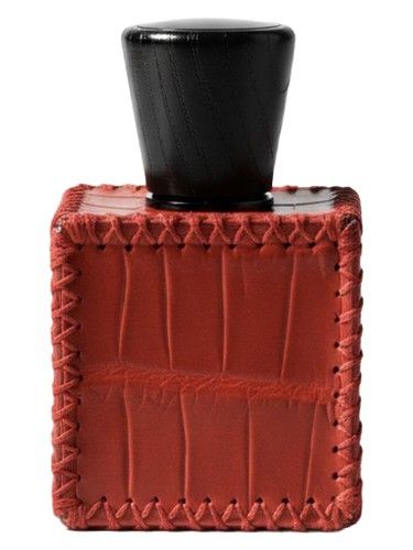 Strings of Errors Extreme Leather fragrance bottle