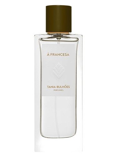 Tania Bulhões À Francesa fragrance bottle