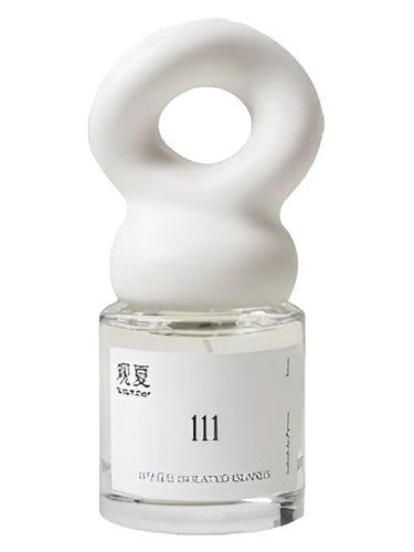 To Summer I 观夏 Isolated Islands 111号孤岛 fragrance bottle