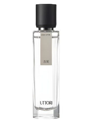 Uttori 五朵里 Slow Smile 含笑 fragrance bottle