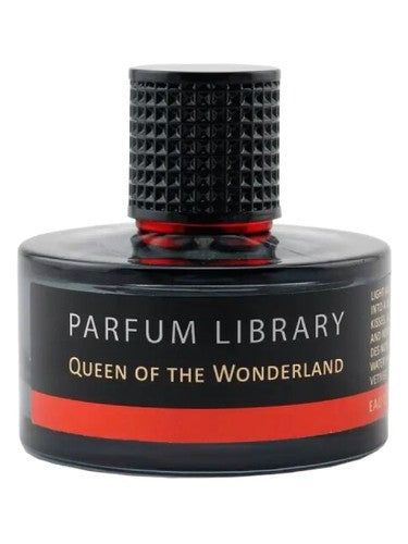 Vinci Queen of Wonderland fragrance bottle
