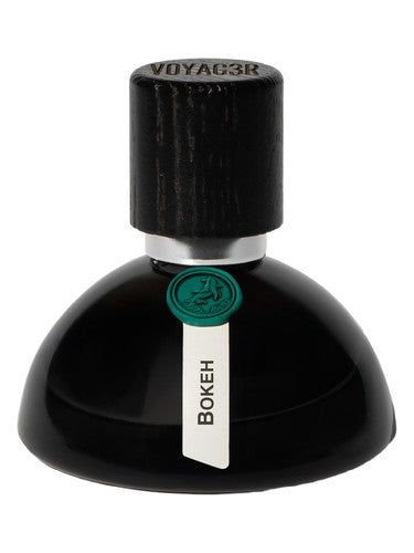 Voyager Bokeh fragrance bottle