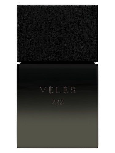 Wolf Brothers Veles fragrance bottle