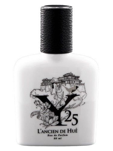 Y25 L’ancien de Hue fragrance bottle