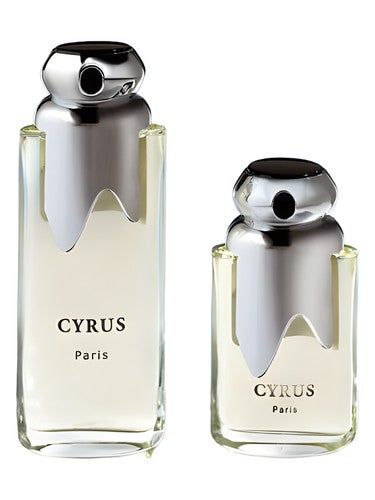 Yves de Sistelle Cyrus fragrance bottle